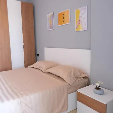 Appartement Next To Block District