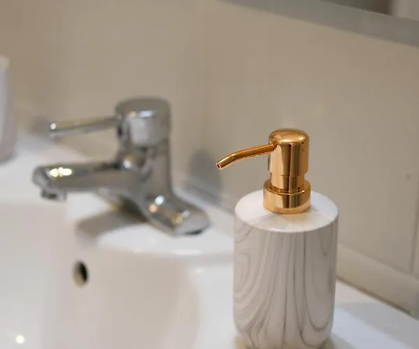 Apartamento Next To Block District